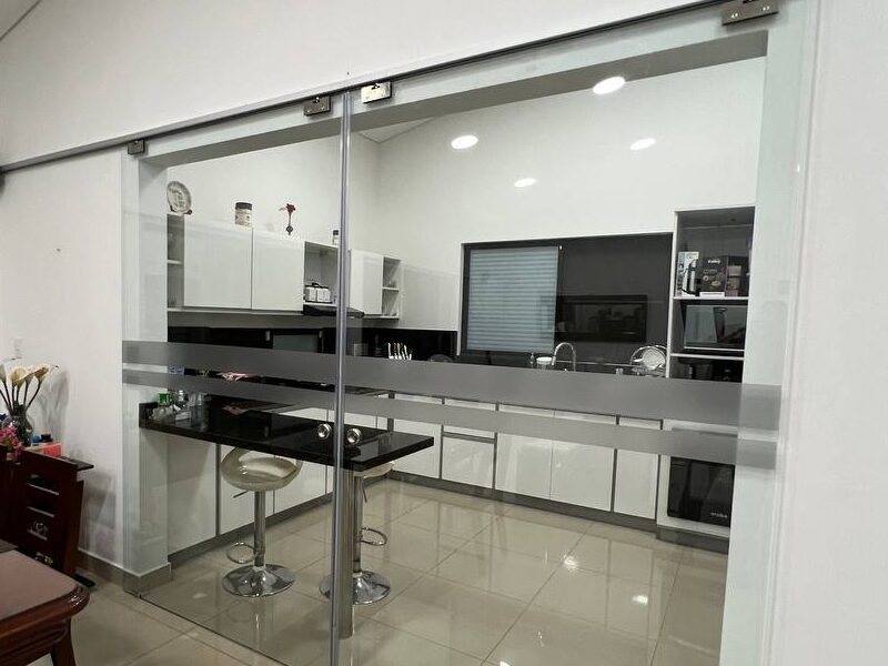 puertas en vidrio templado