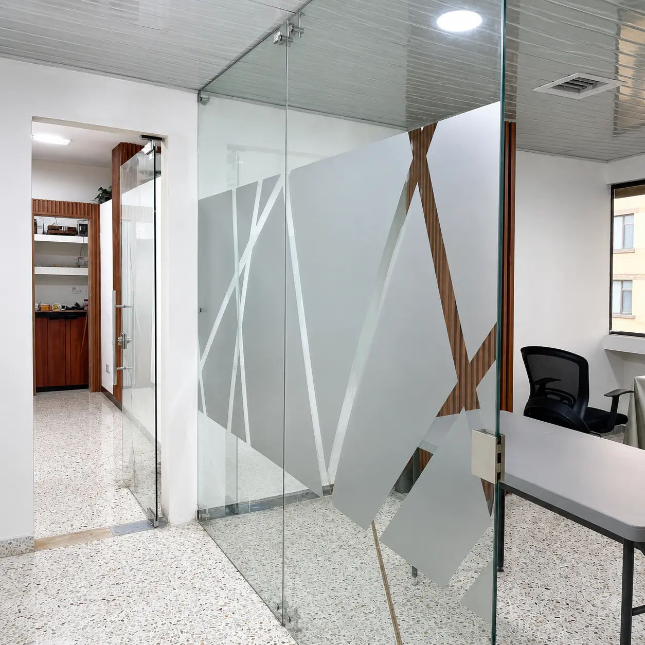 Divisiones de Oficina en Vidrio Templado